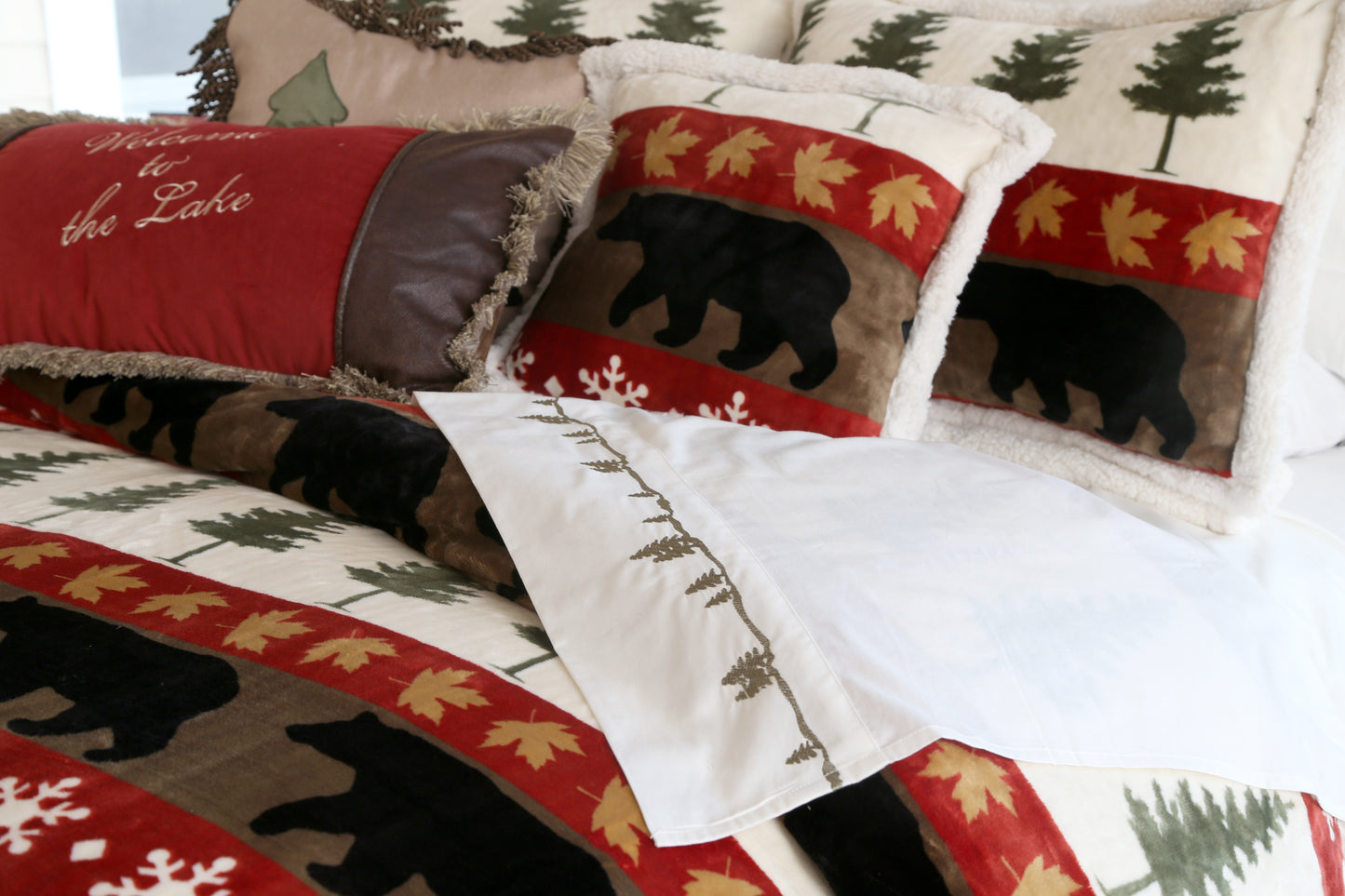 Tall Pine Rustic Cabin 5-Piece Plush Sherpa Bedding Set, King