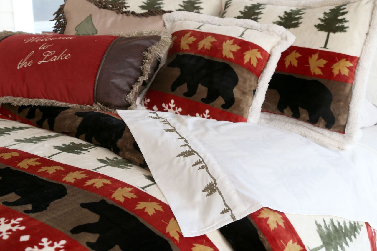 Tall Pine Rustic Cabin 5-Piece Plush Sherpa Bedding Set, Queen