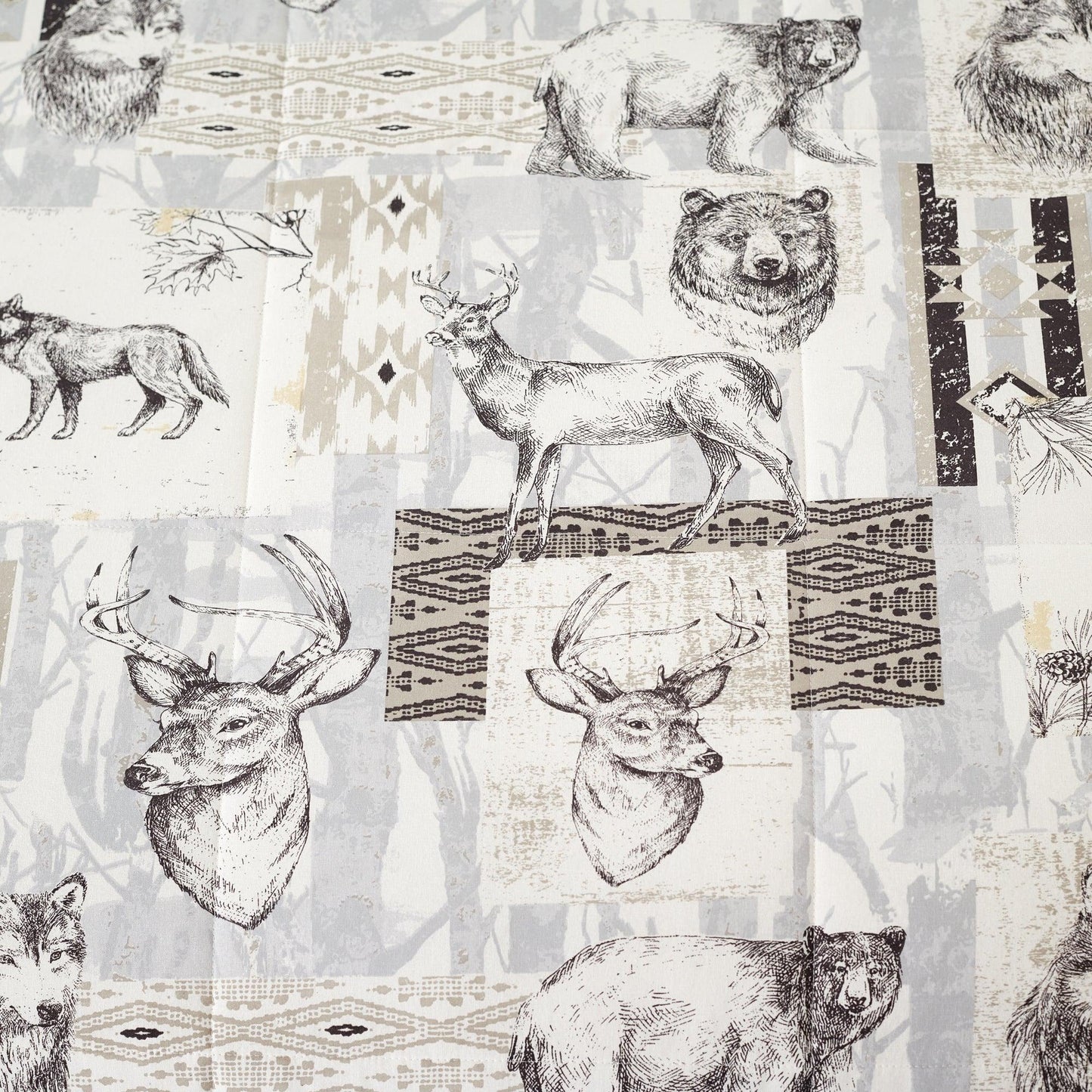 Serene Wilderness Lodge Bedspread - Wild Wings