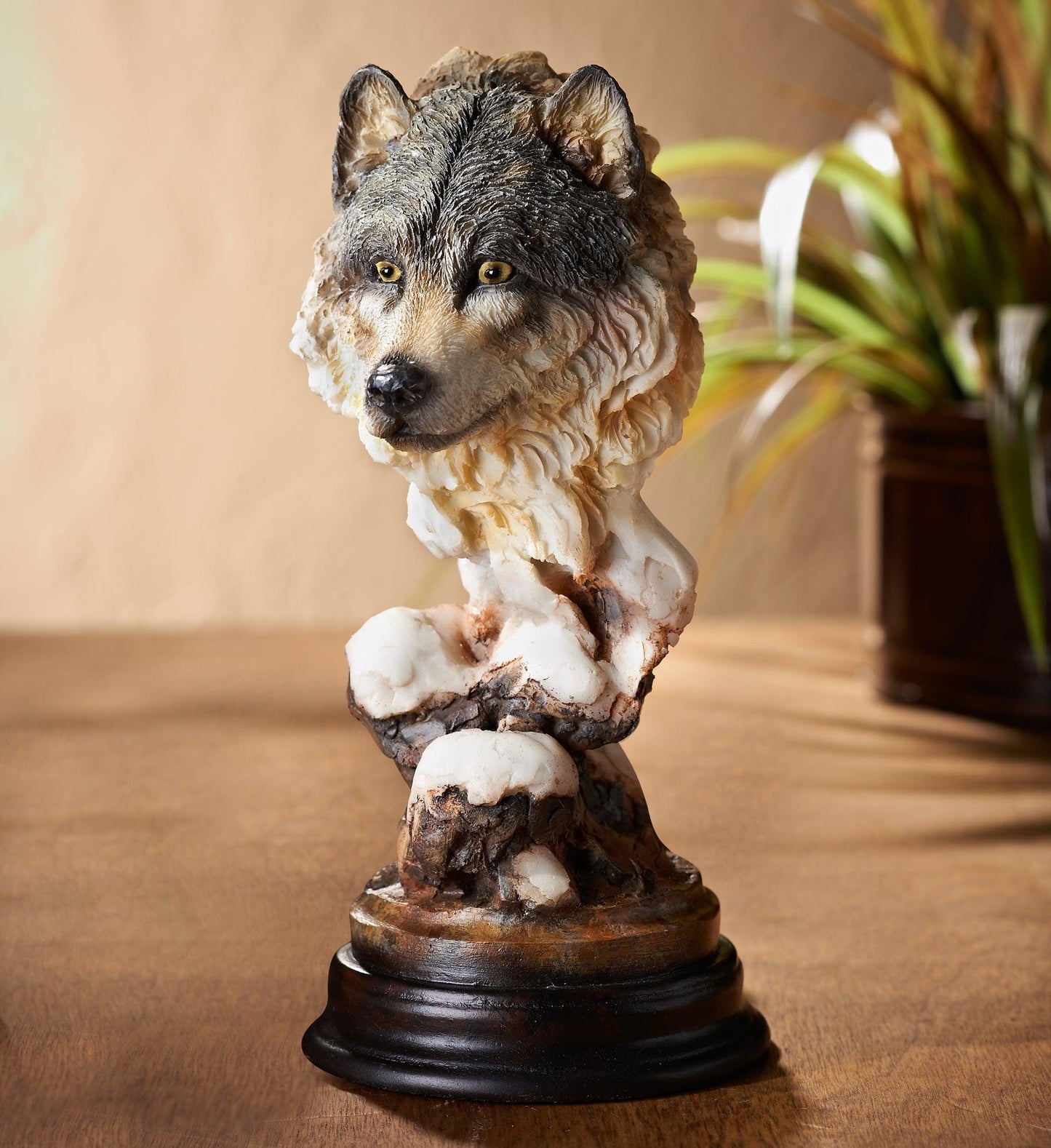 Vagabond - Wolf Mill Creek Sculpture - Wild Wings