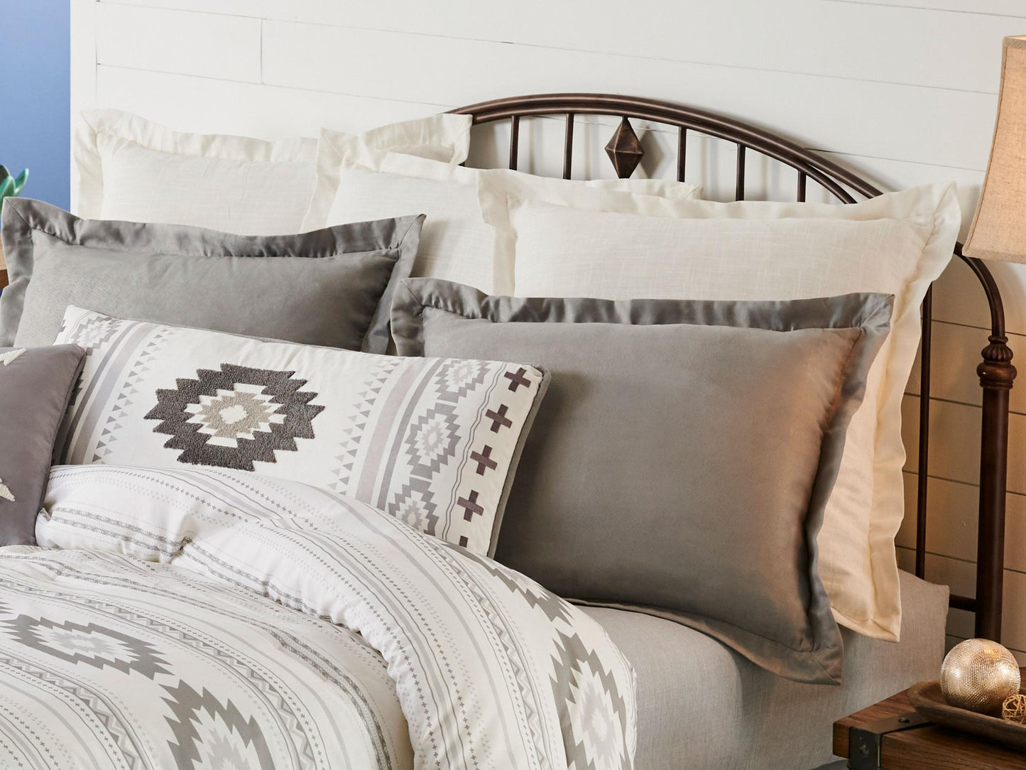 White Sham - Wild Wings