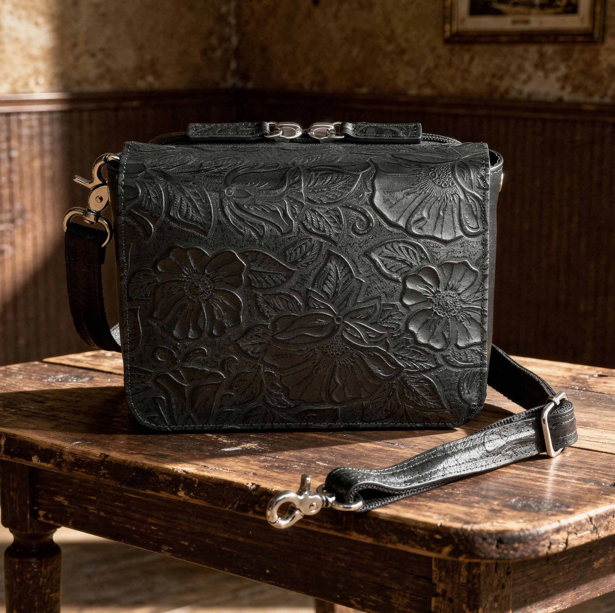Leather Crossbody Organizer Concealed Carry Purse USA Cowhide - Black