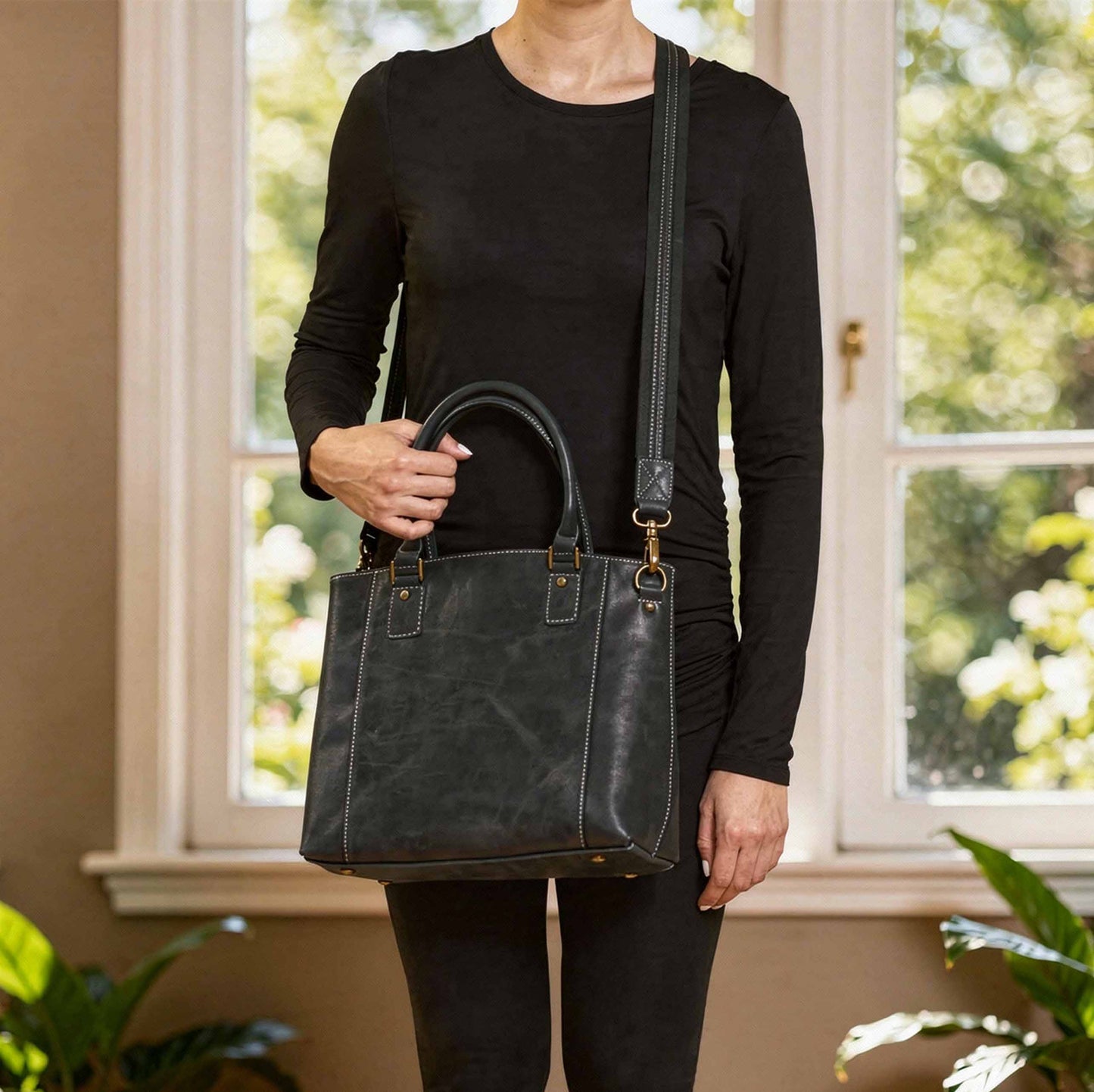 Town Tote Concealed Carry Purse Distressed Buffalo - Gray