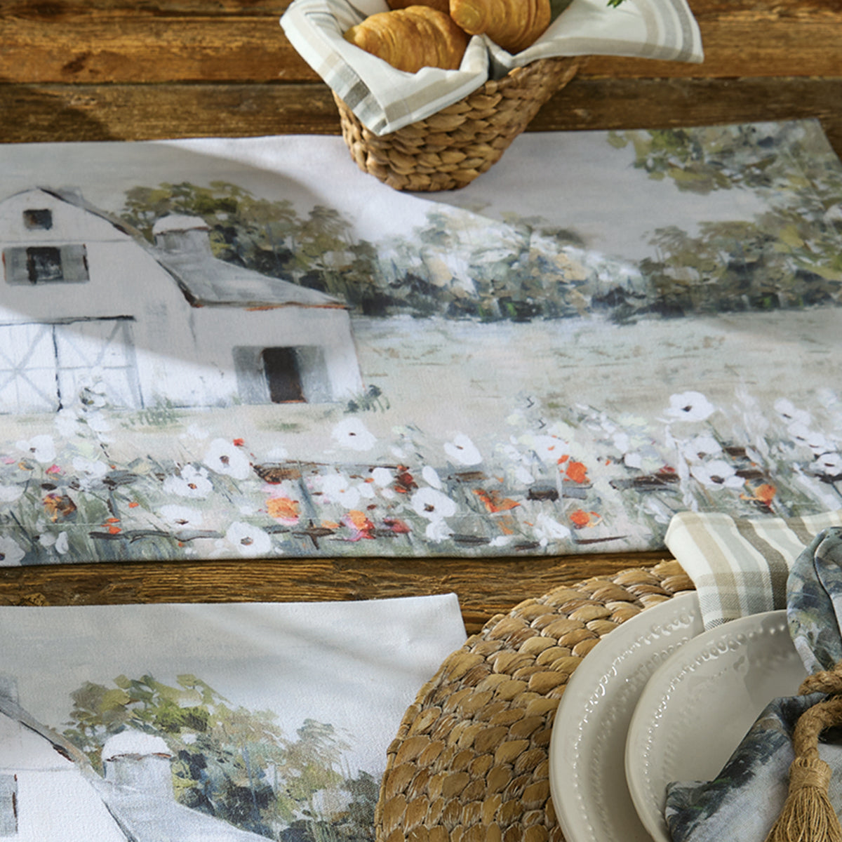 Wild Wings The Good Life Table Runner - Thumbnail 3