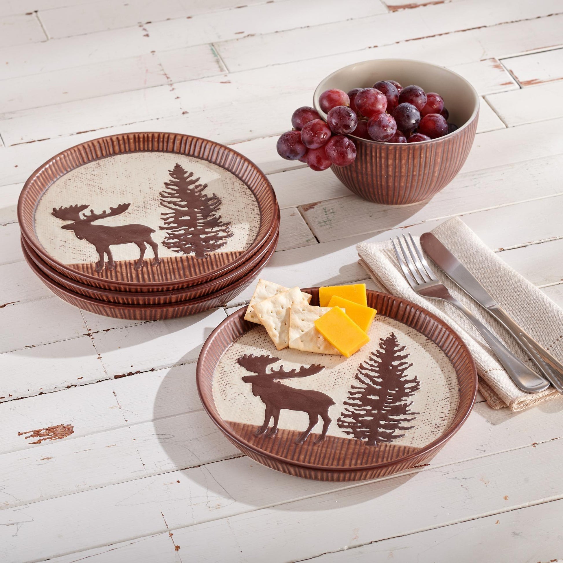 Forest Trails—Moose Salad Plates (Set&nbsp;of&nbsp;4) - Wild Wings