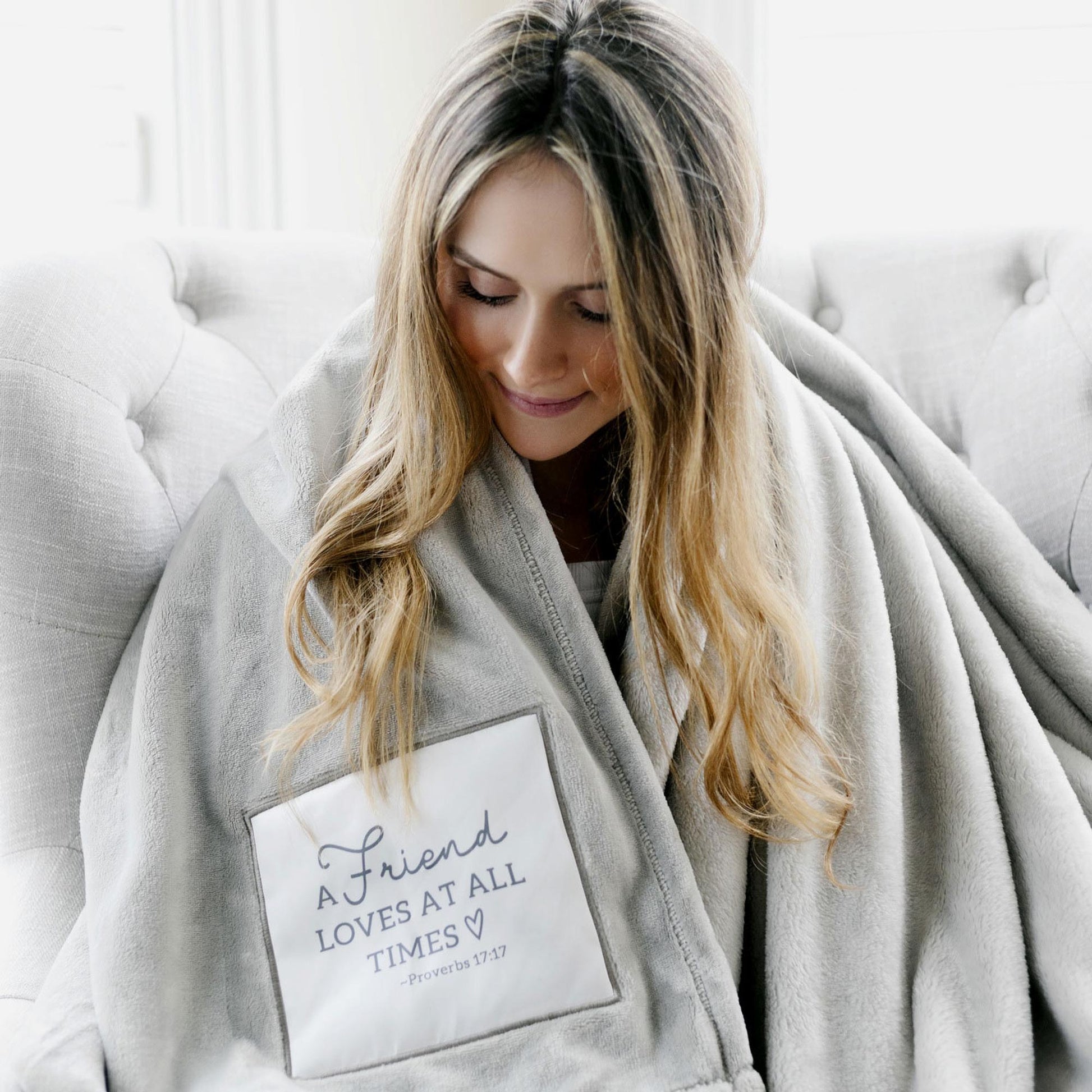 Friend Loves Throw Blanket - Wild Wings