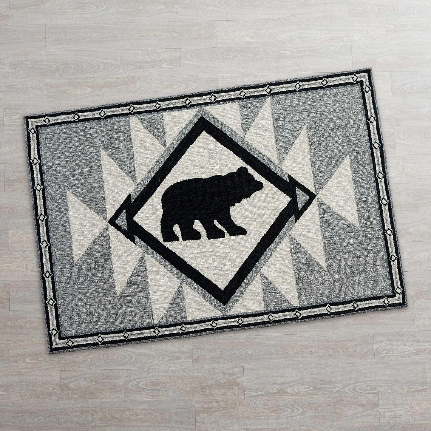 Hand Hooked Bear Area Rug - Wild Wings