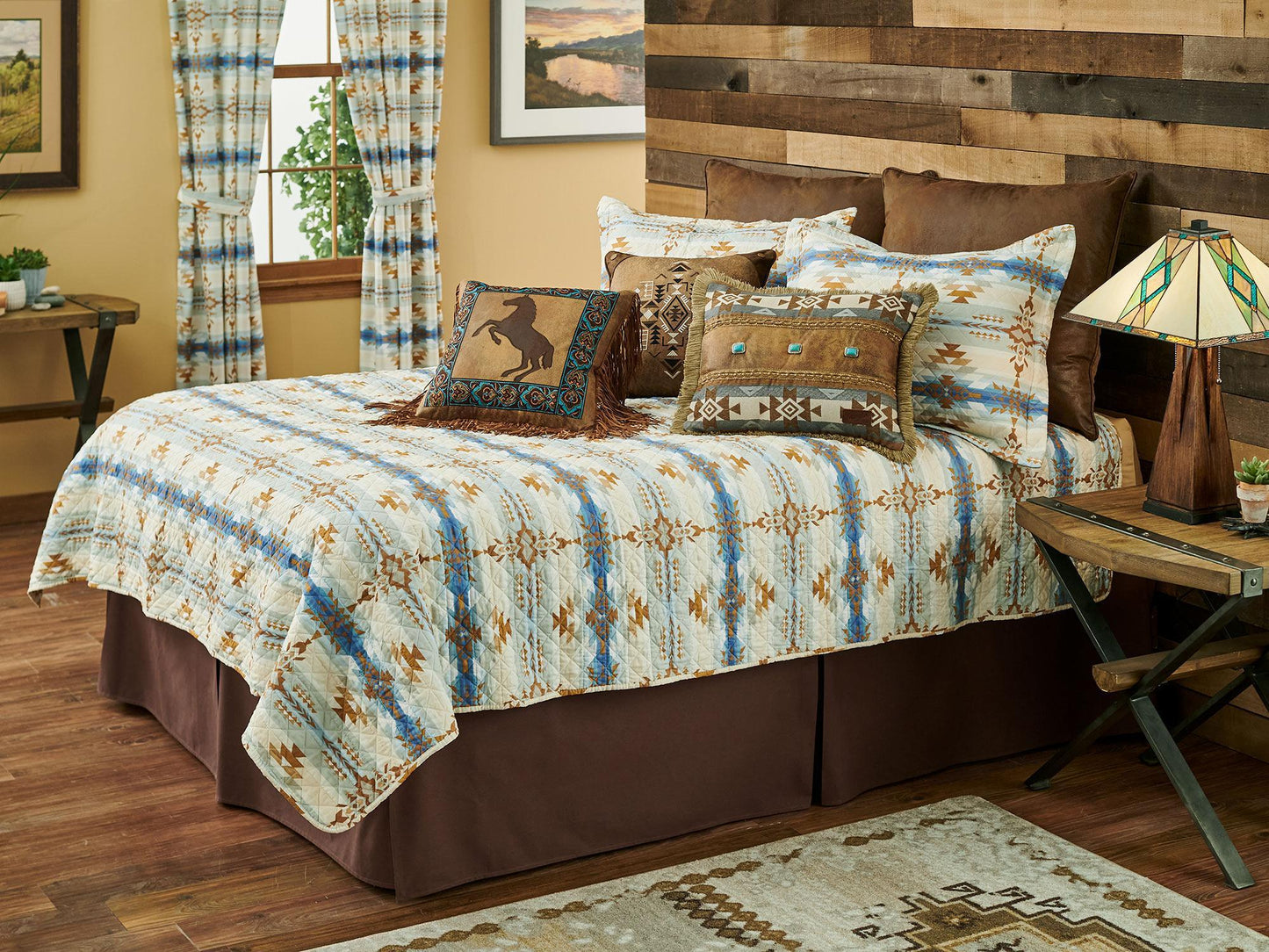 Stack Rock Morning Bedding Set (King) - Wild Wings